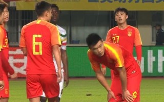 足球直播解说是即兴吗，足球直播解说是即兴吗还是直播